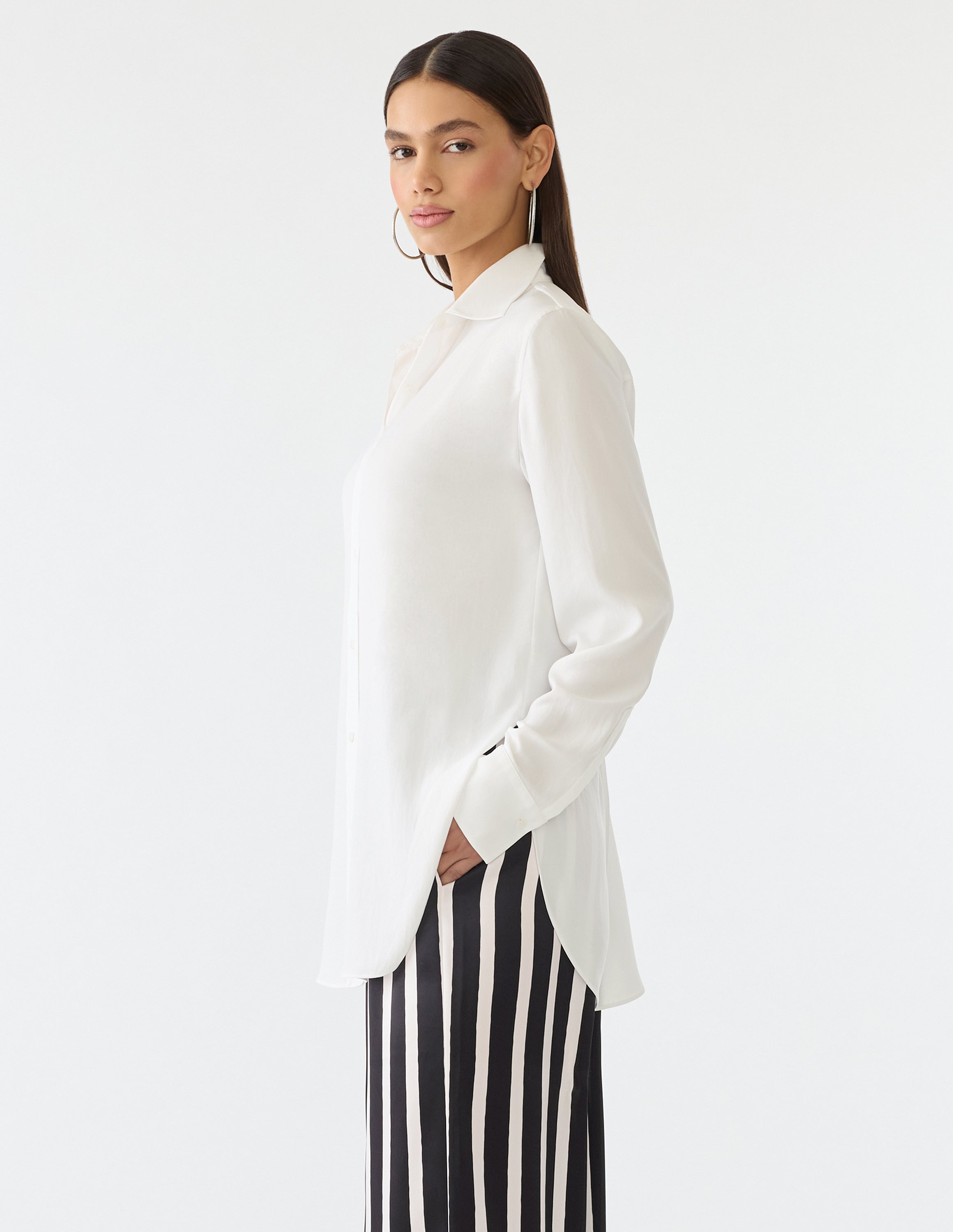 Nashwa Textured Rayon Button Down Tunic - White